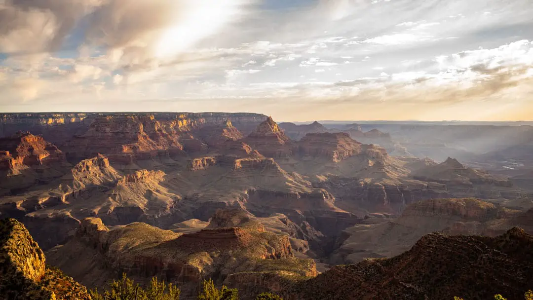 Sunrise over the Grand Canyon