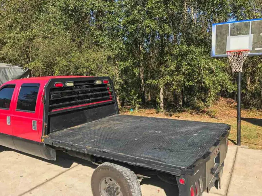 Painting the Flatbed Flat Black