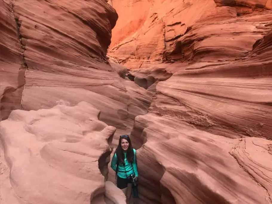 Hiking antelope canyon