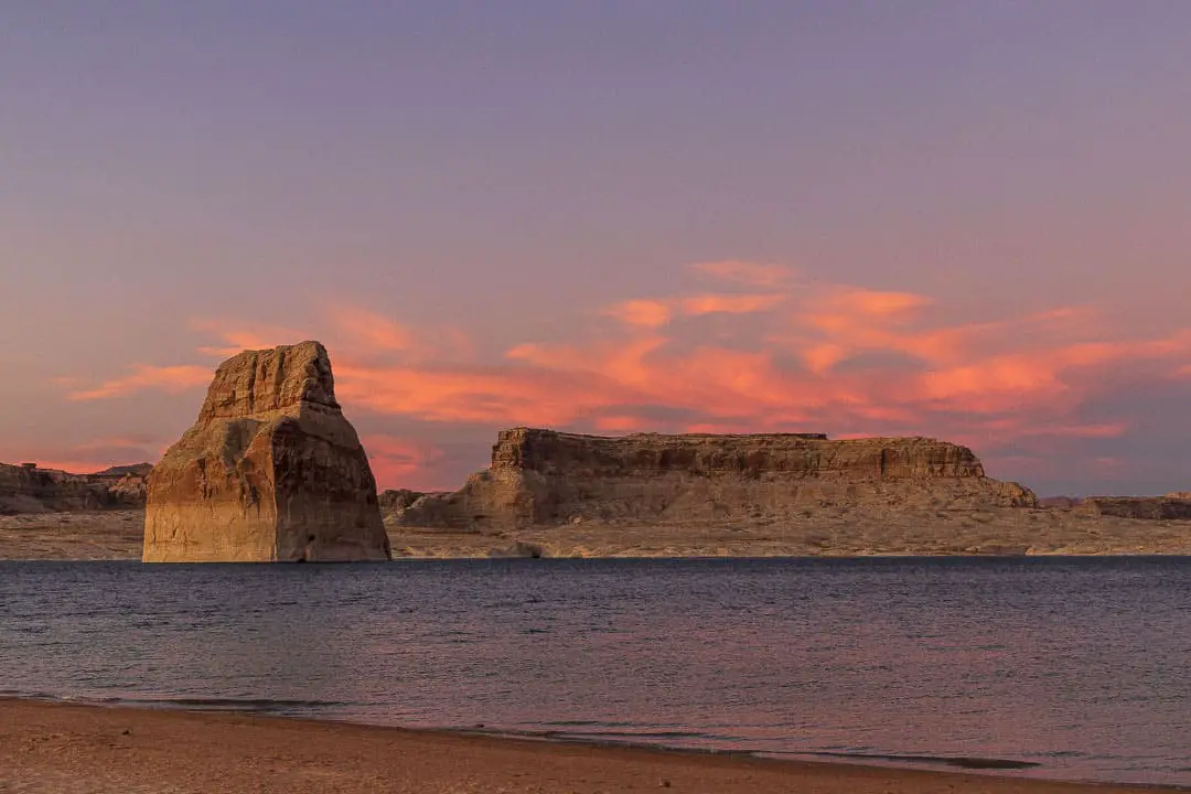 Views camping at Lone Rock Beach campground